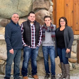 Meet your Posher, Cole